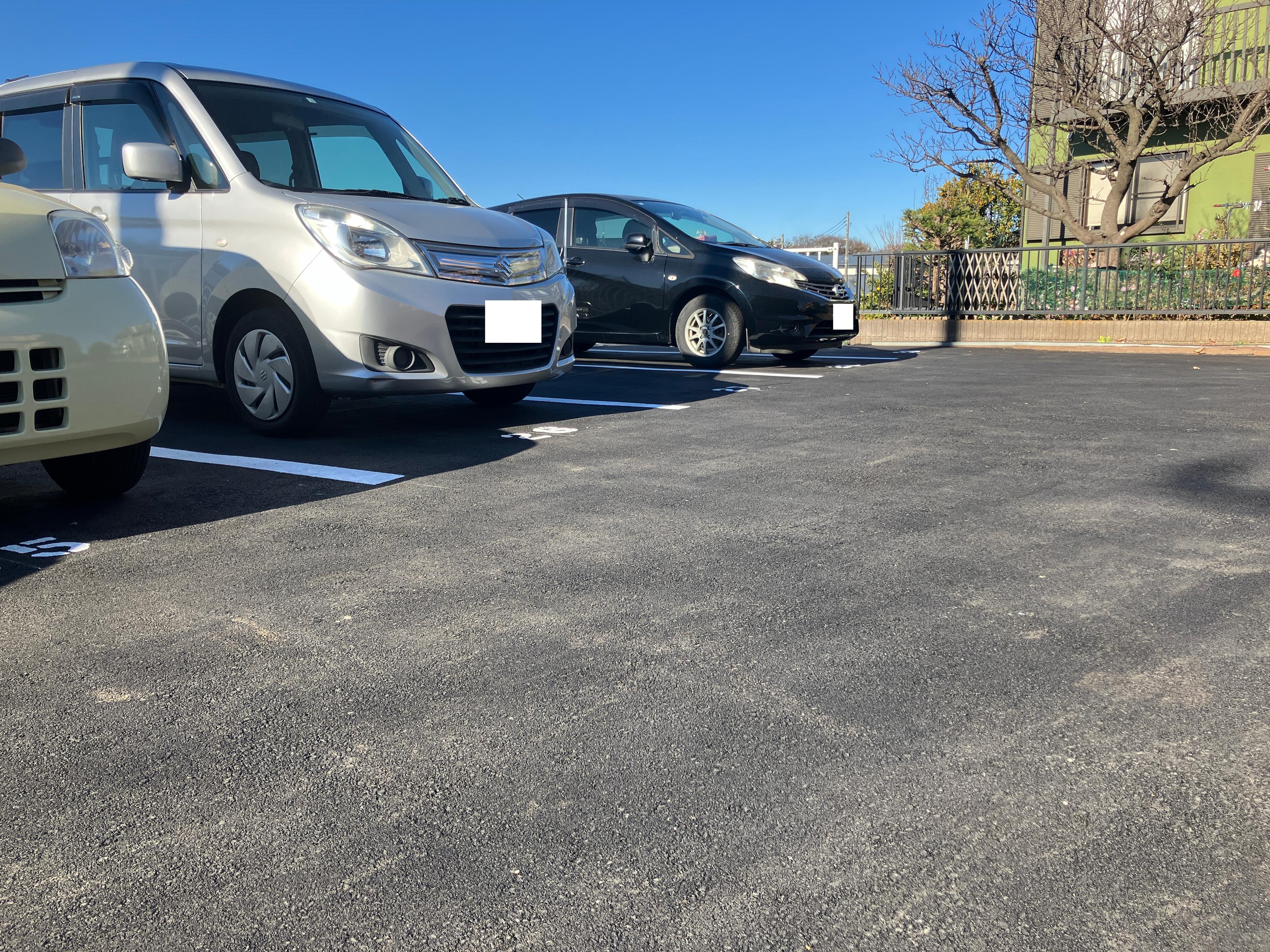 グレイス弥生台C駐車場の外観・駐車場イメージ1枚目