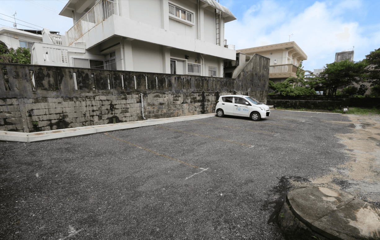 西原1丁目パーキングの外観・駐車場イメージ2枚目
