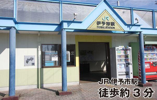 亀岡不動産　灘町駐車場の外観・駐車場イメージ3枚目