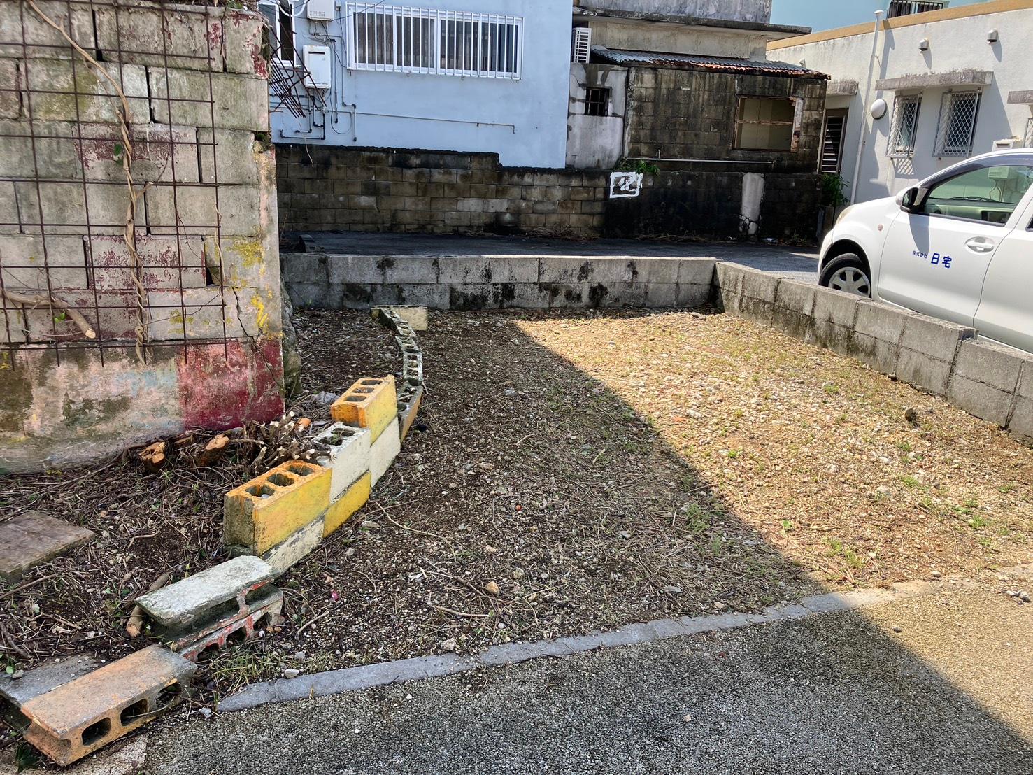 尻間駐車場の外観・駐車場イメージ3枚目