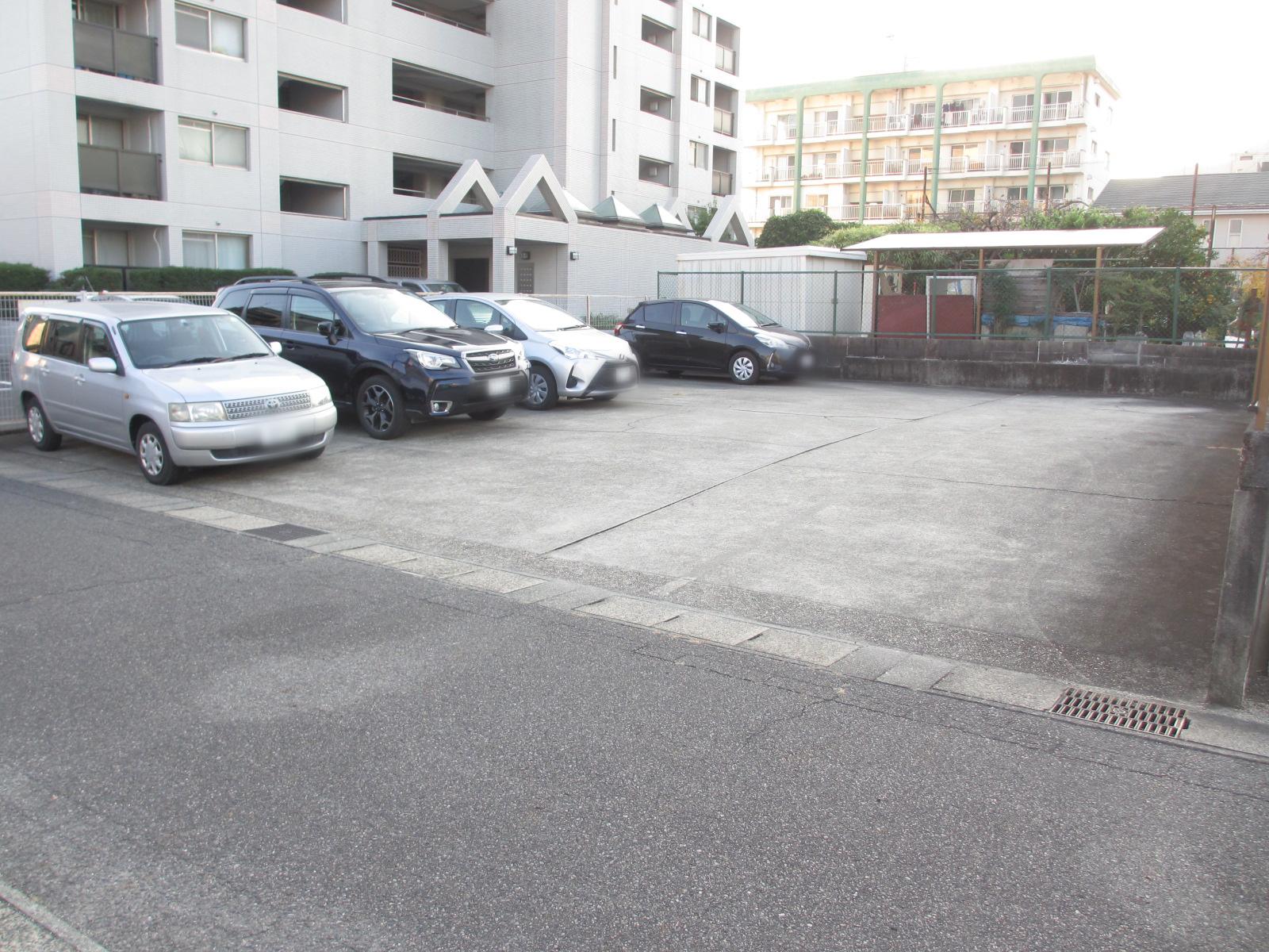 川端町三丁目駐車場の外観・駐車場イメージ1枚目