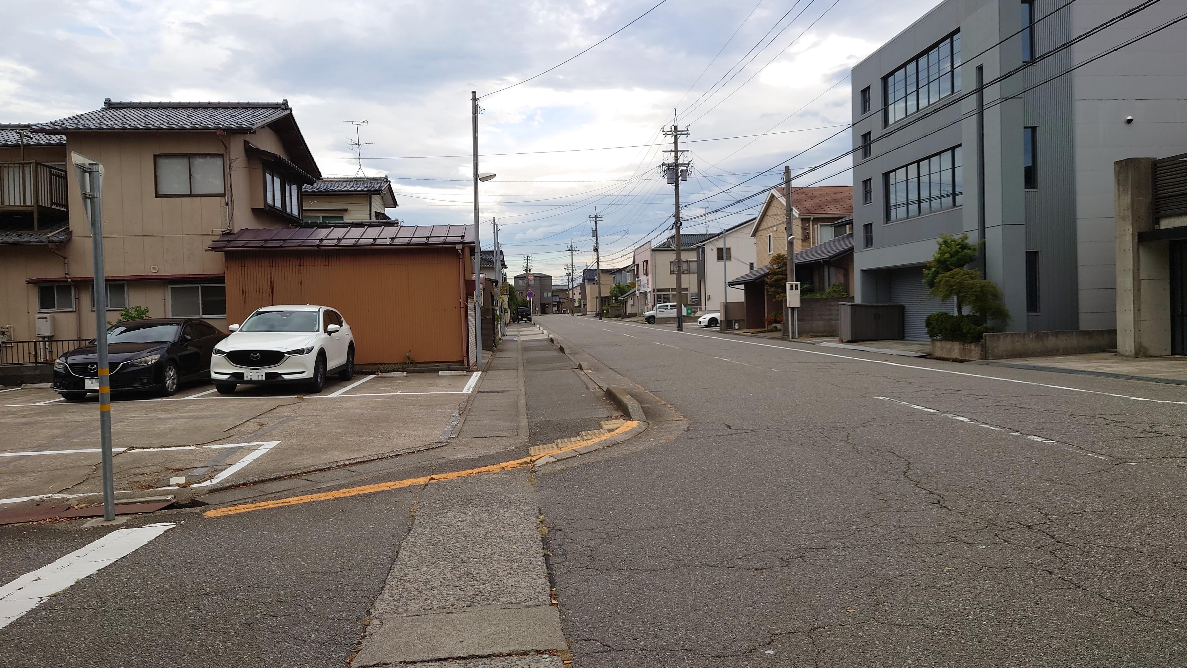 高畠1丁目駐車場の外観・駐車場イメージ3枚目