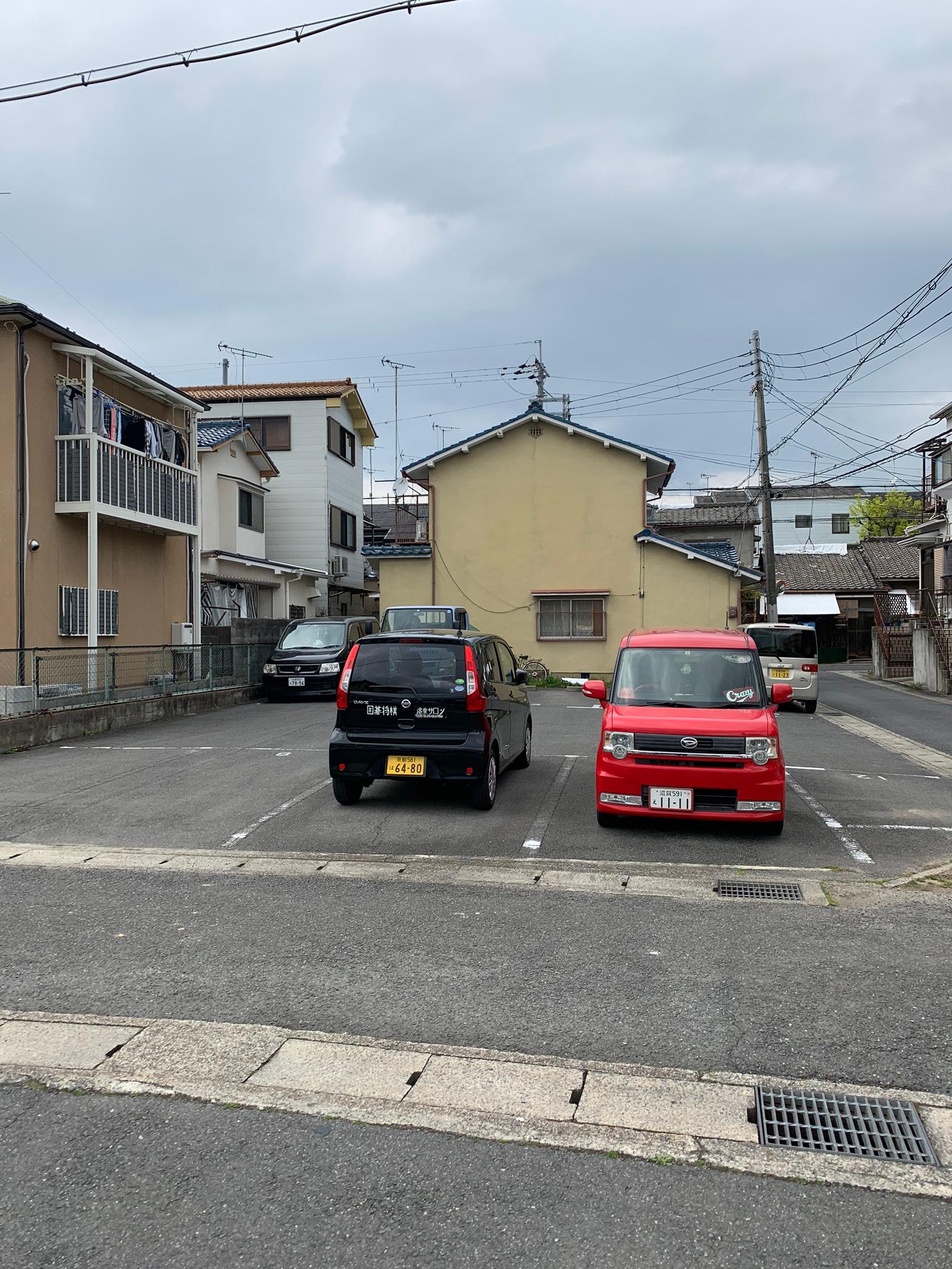 厨子奥ガレージの外観・駐車場イメージ2枚目