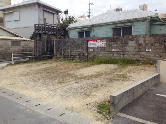 古波蔵駐車場の外観・駐車場イメージ1枚目
