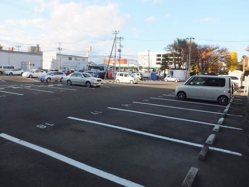 パークガーデン大和町Ⅱの外観・駐車場イメージ2枚目