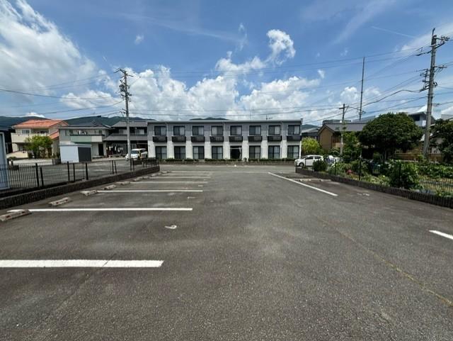 コスモ平井(37937)の外観・駐車場イメージ3枚目
