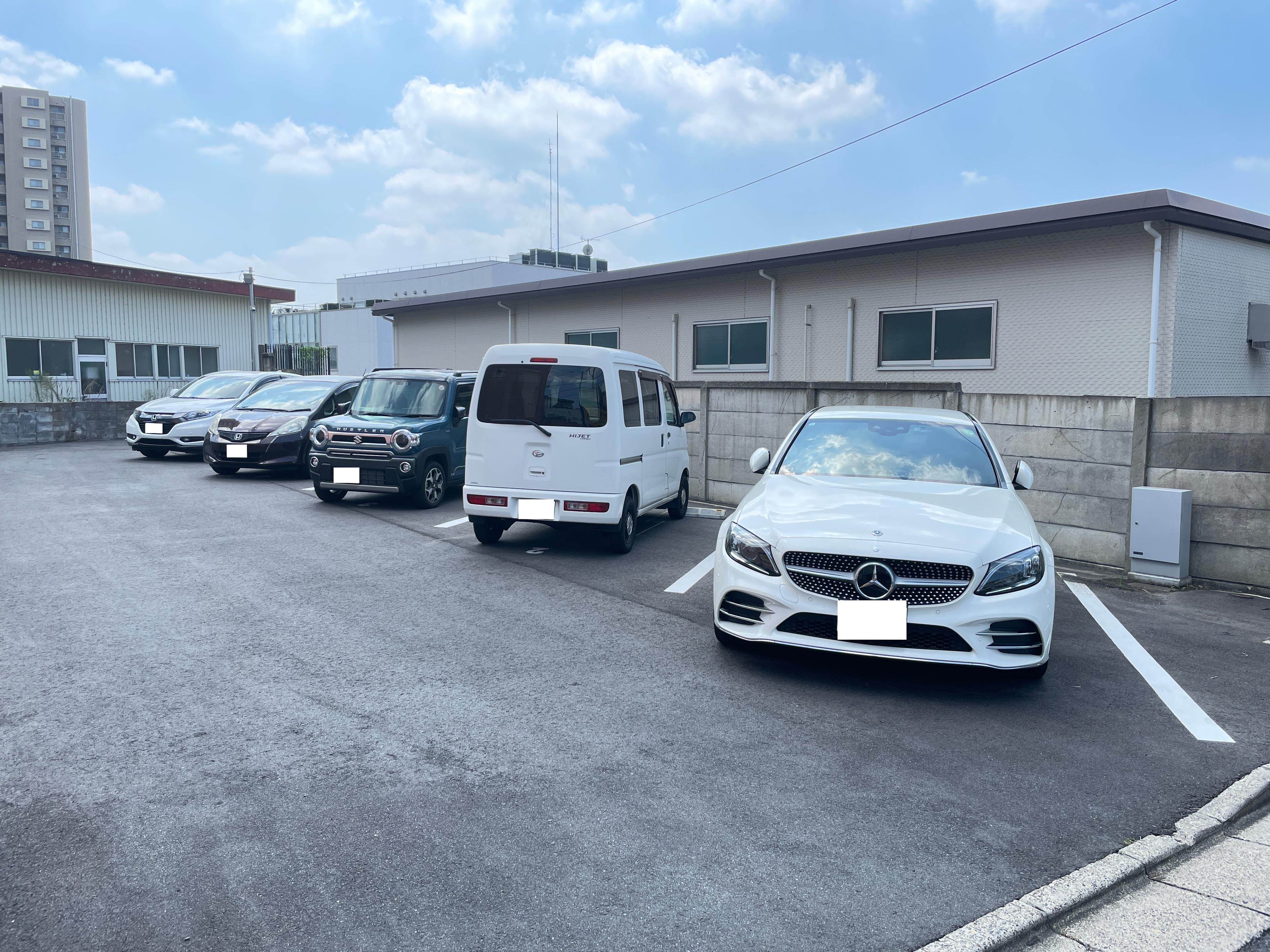 中屋駐車場の外観・駐車場イメージ2枚目