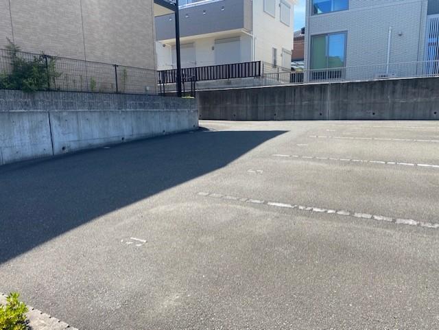 ステュディオ箕面Ⅱ(39597)の外観・駐車場イメージ2枚目