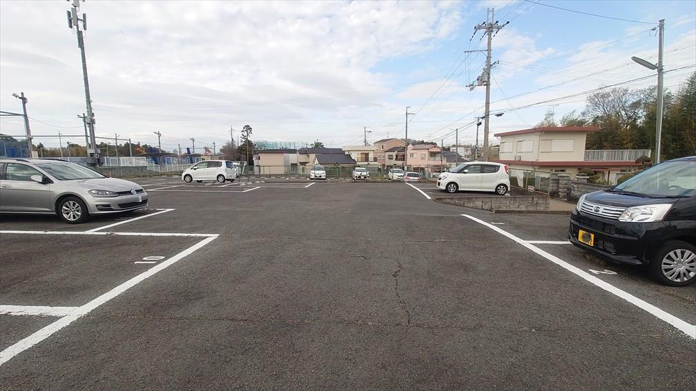 松井モータープールの外観・駐車場イメージ2枚目