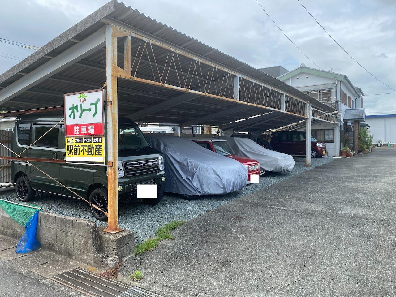 駐車場画像2枚目