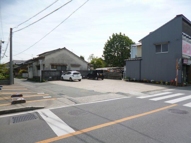 中山駐車場の外観・駐車場イメージ3枚目