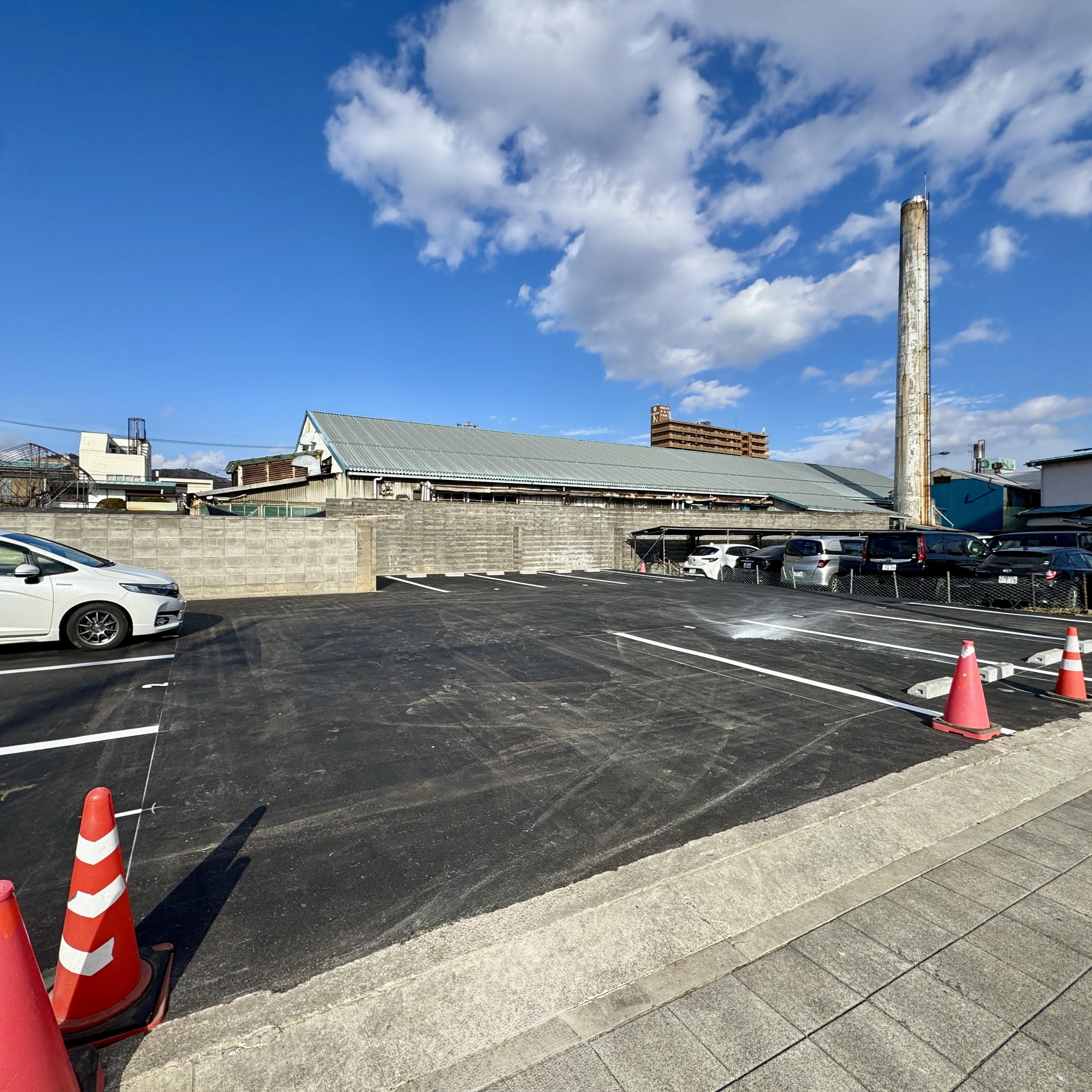 仲間町パーキング1の外観・駐車場イメージ1枚目