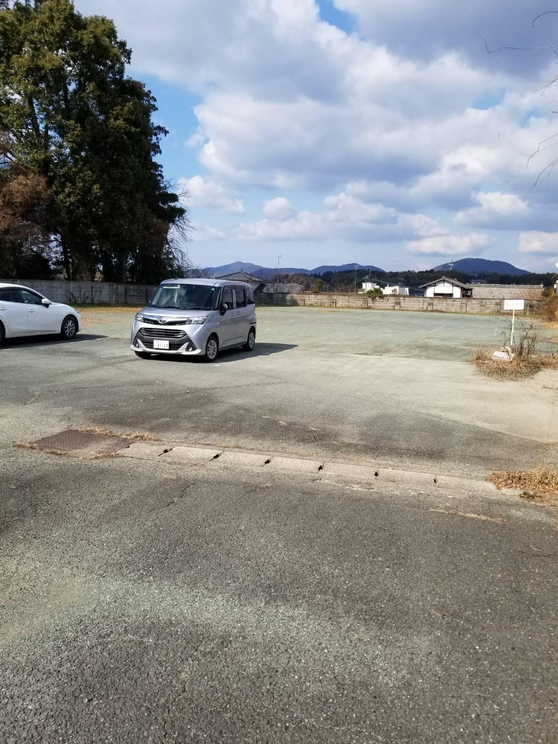 中村駐車場の外観・駐車場イメージ3枚目