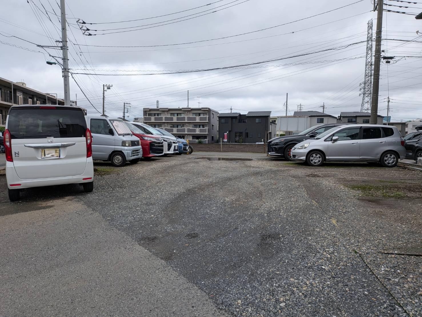 スズキ根岸台パーキングの外観・駐車場イメージ2枚目
