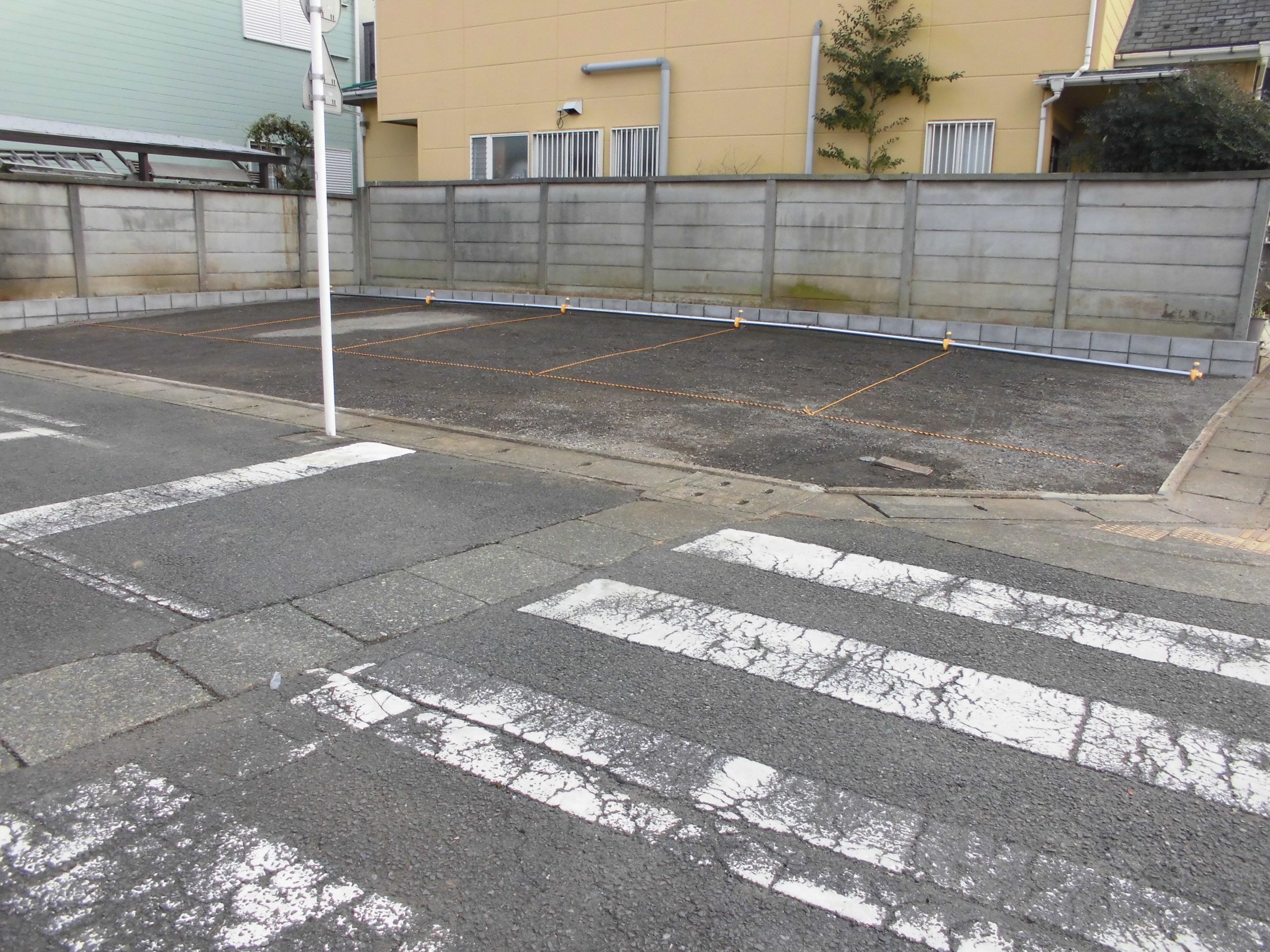 平塚1丁目25-10駐車場の外観・駐車場イメージ1枚目