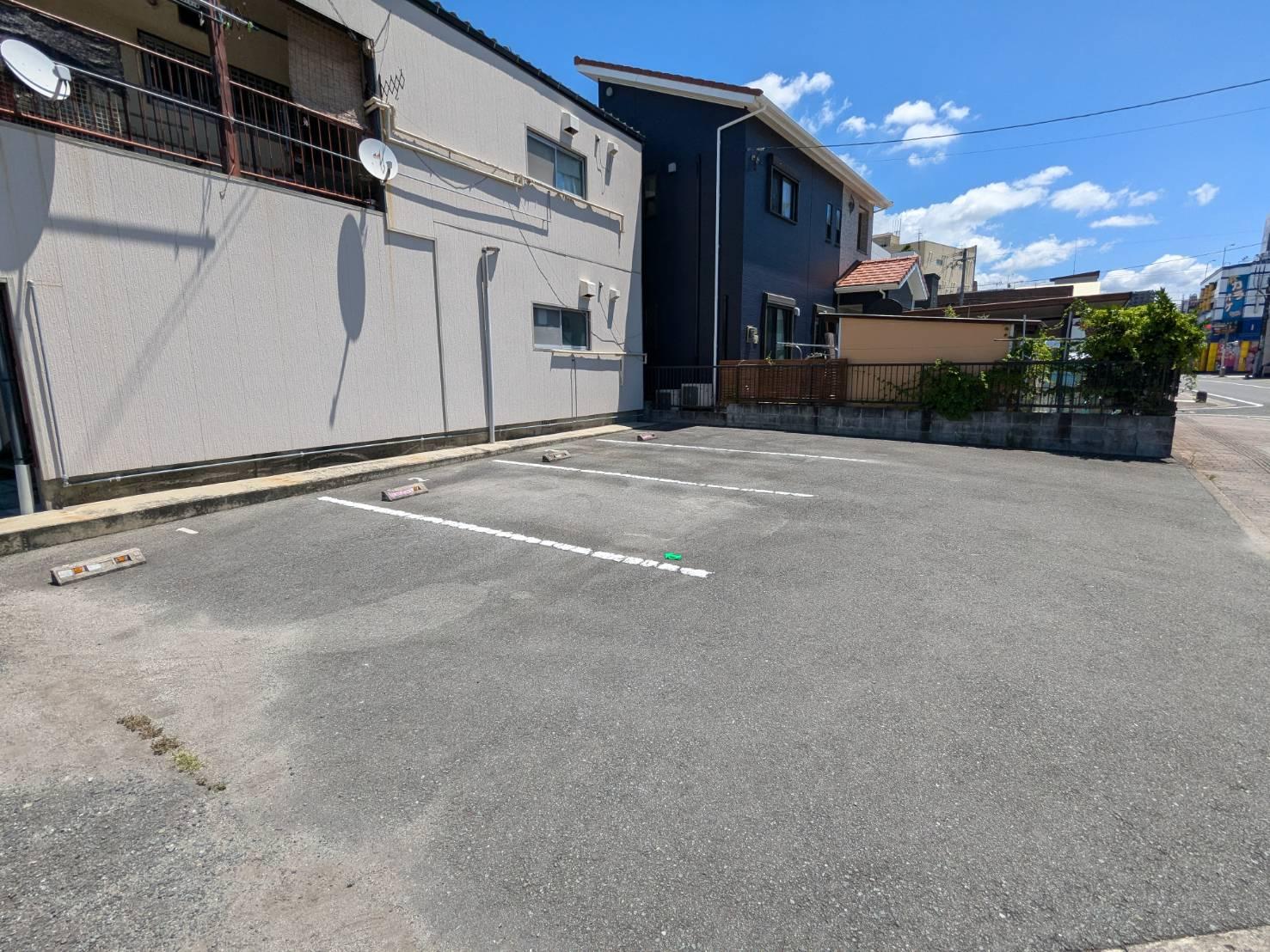 ダイワパーキングの外観・駐車場イメージ2枚目