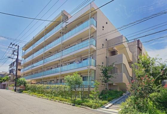ブランシェコール鷺沼（駐車場）の外観・駐車場イメージ3枚目
