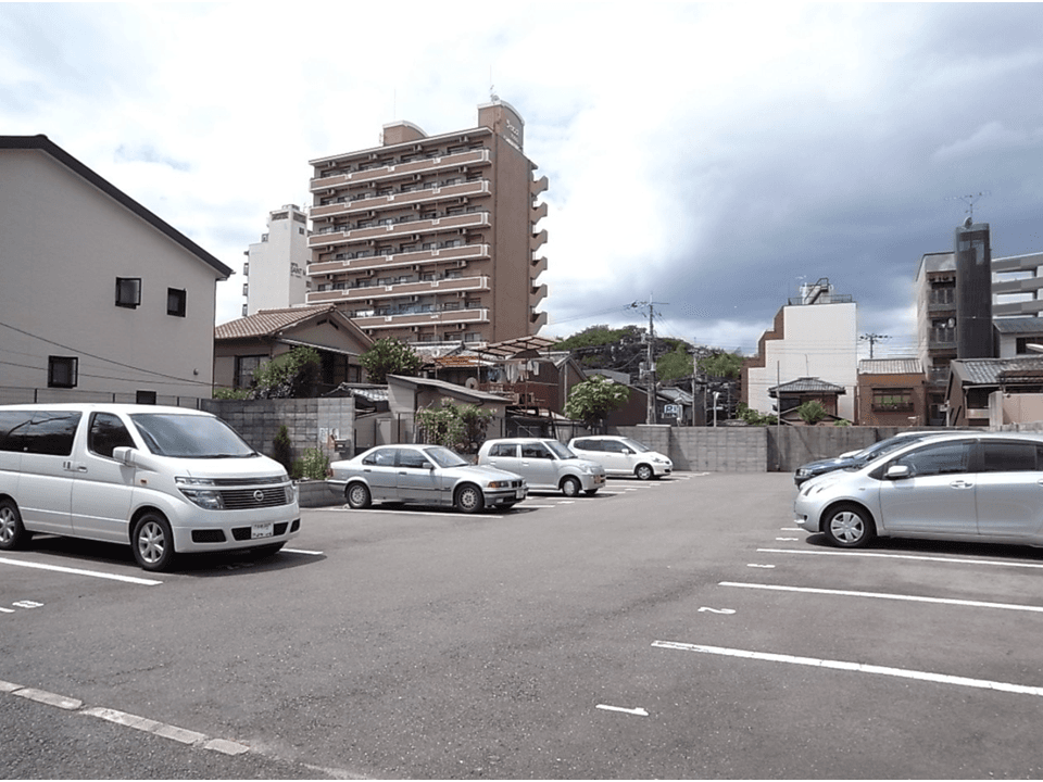 木屋町ガレージ２の外観・駐車場イメージ1枚目