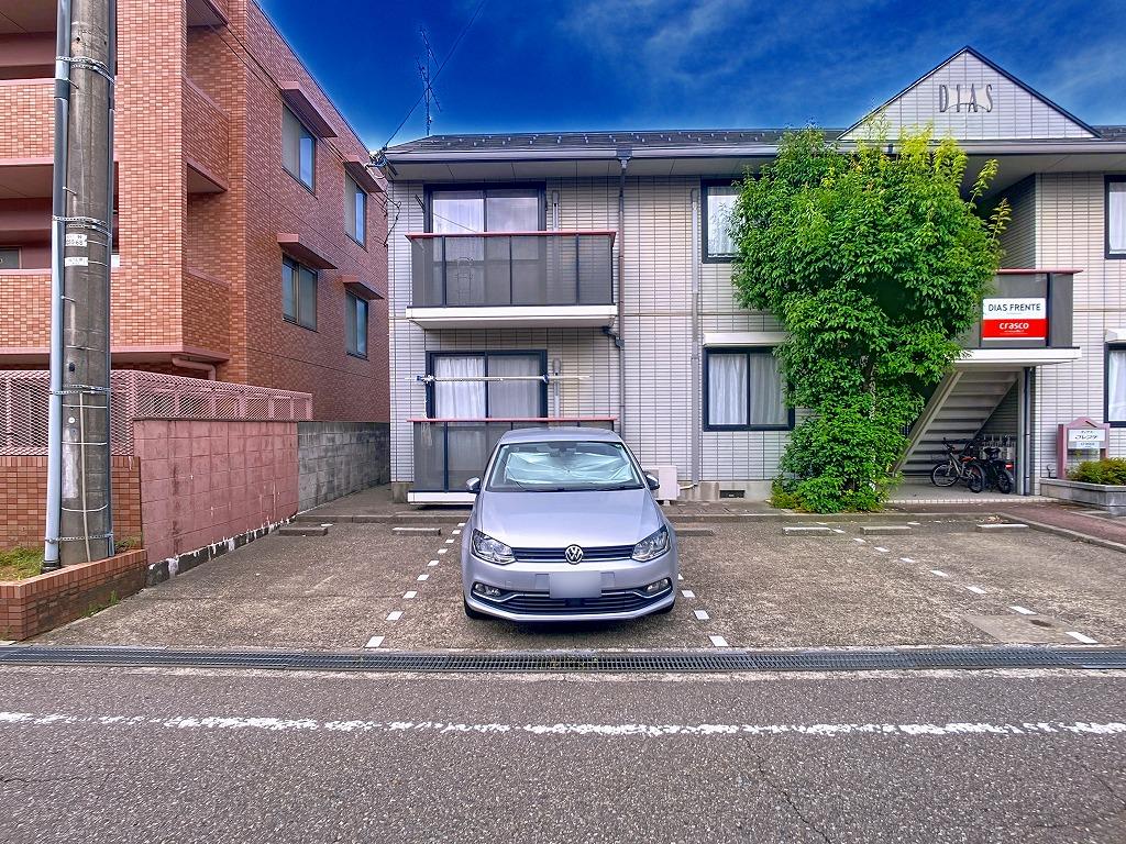 ディアスフレンテ　月極駐車場の外観・駐車場イメージ1枚目