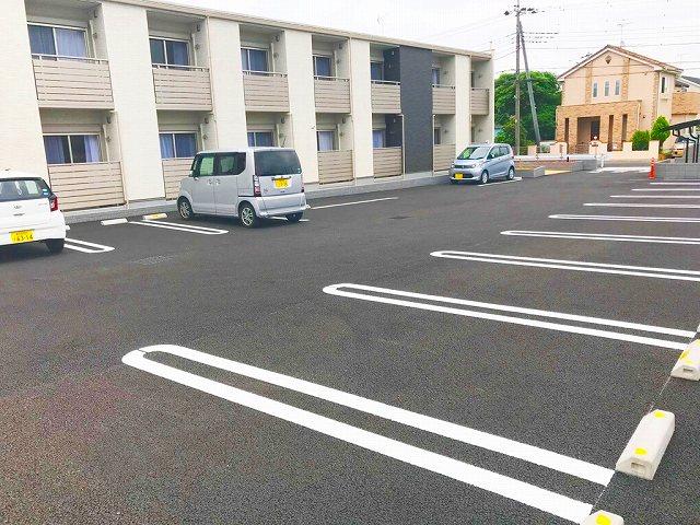 クレイノ百合桜(57815)の外観・駐車場イメージ1枚目