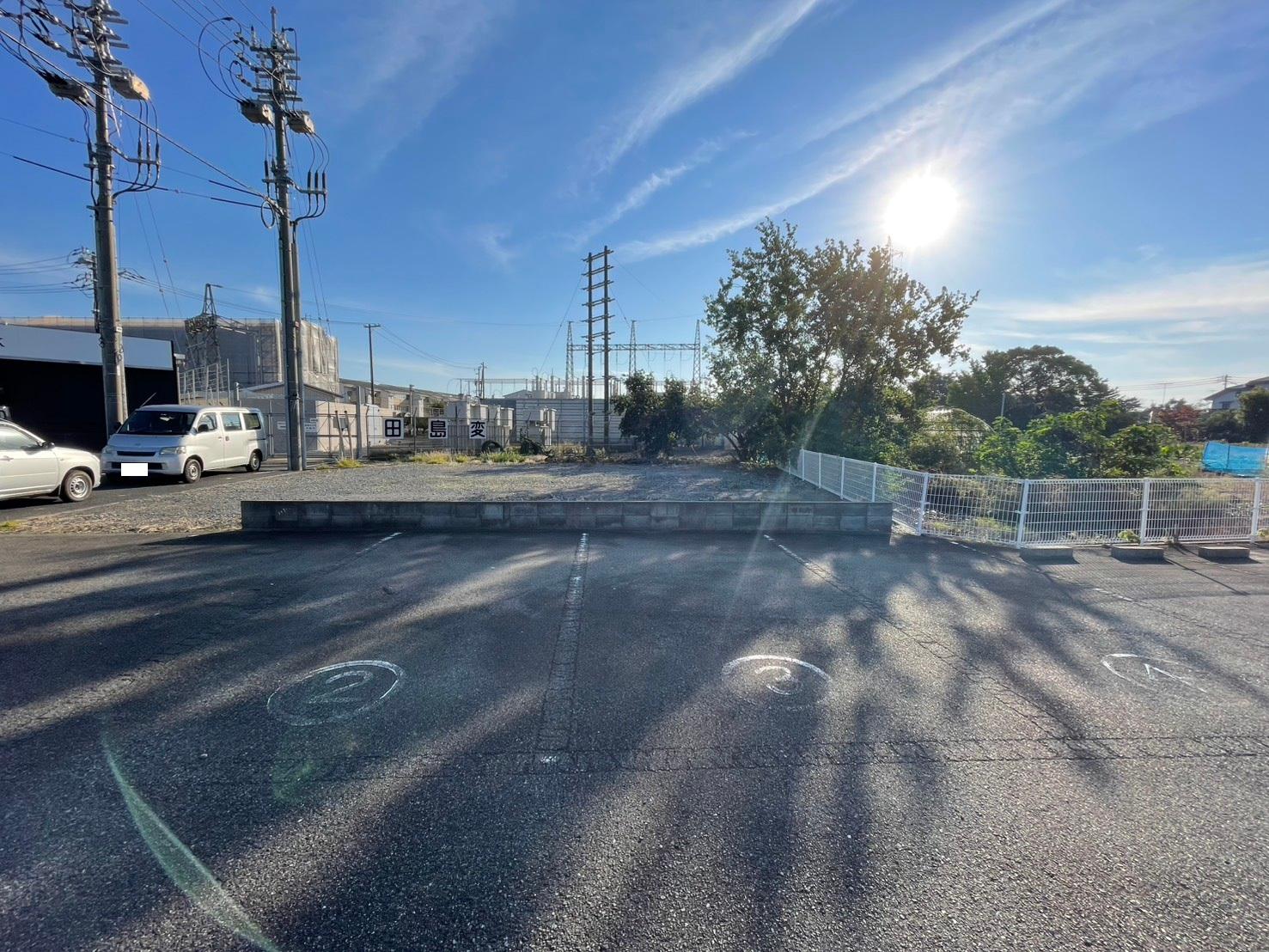 田島604-1駐車場の外観・駐車場イメージ2枚目