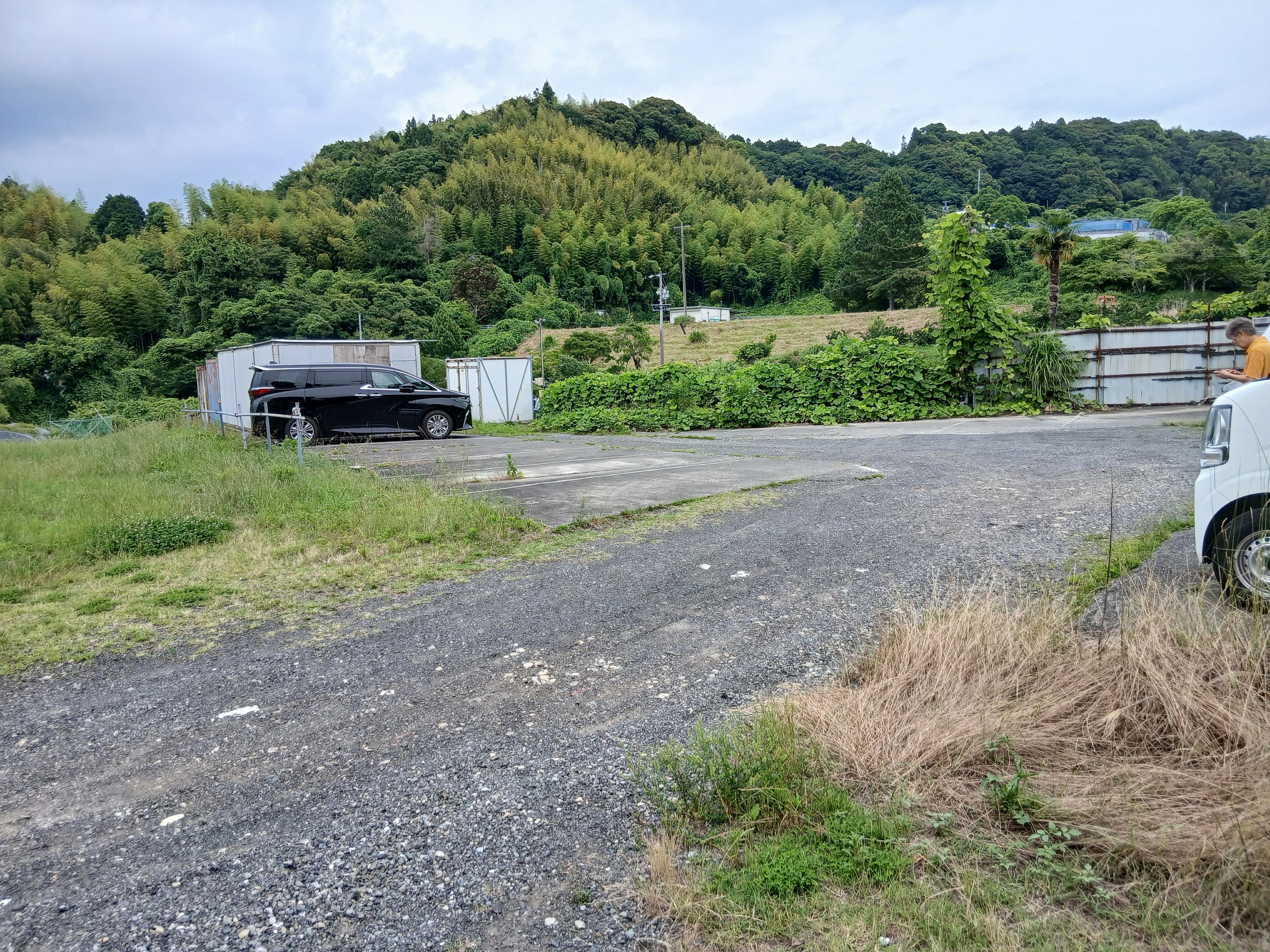 12060駐車場の外観・駐車場イメージ2枚目