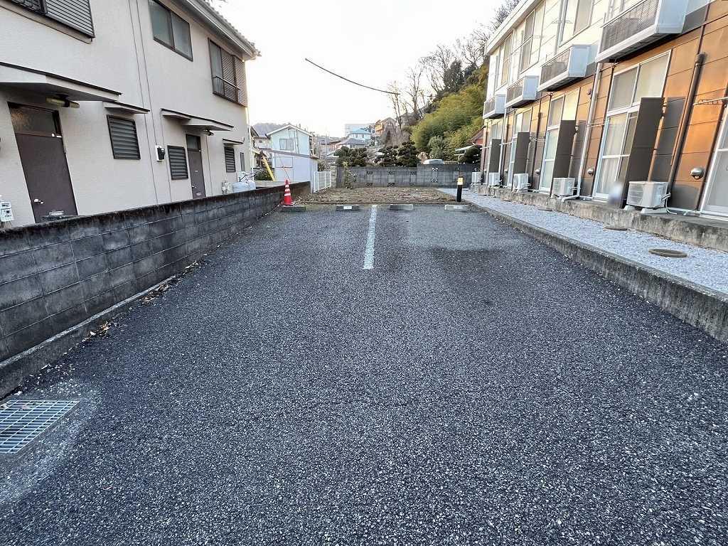セレーヌ(15203)の外観・駐車場イメージ2枚目