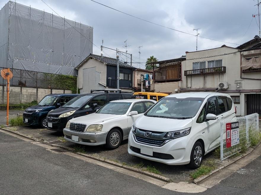 壬生中川町ガレージ(P6～P13)の外観・駐車場イメージ1枚目