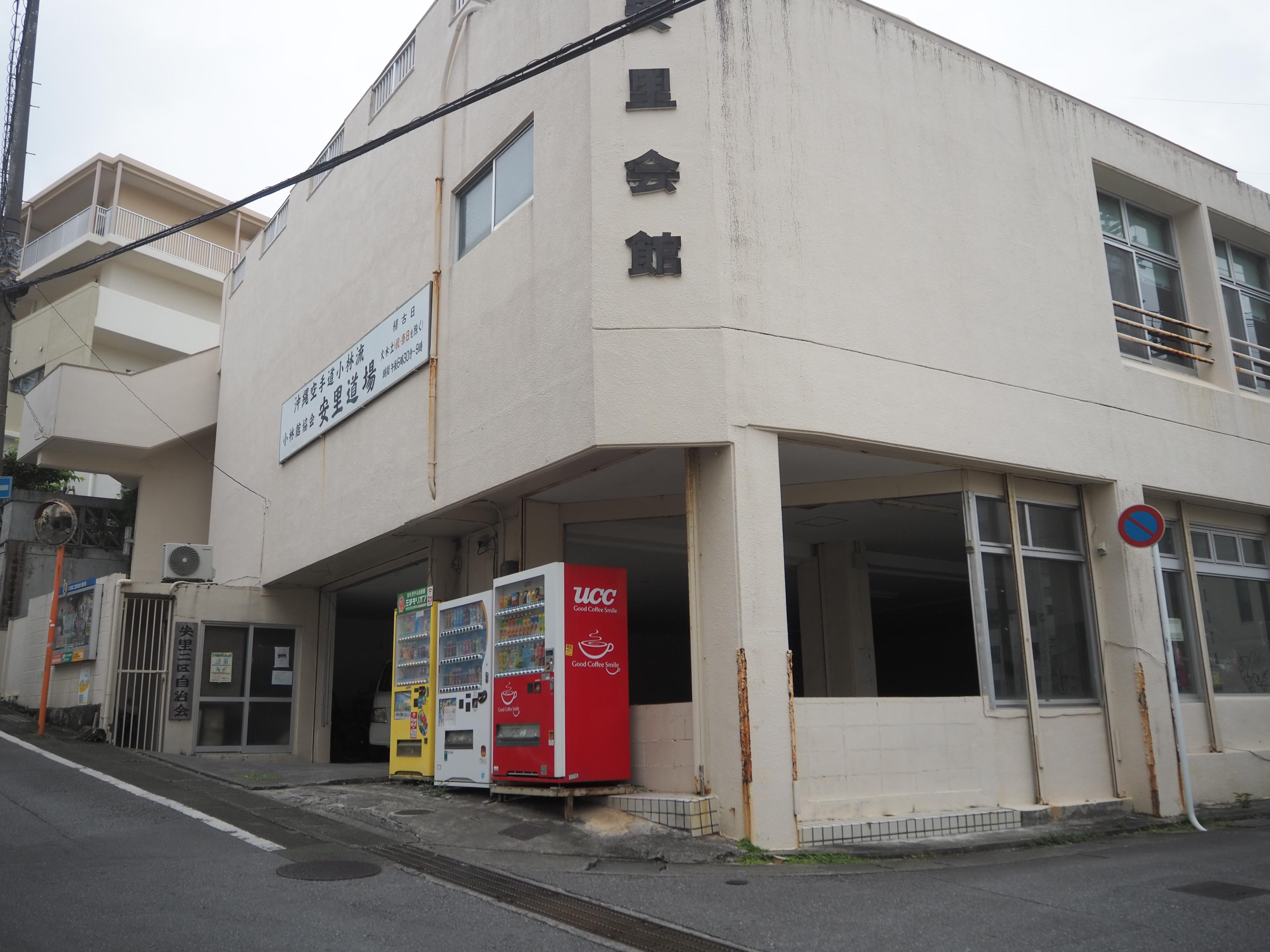 安里会館駐車場の外観・駐車場イメージ2枚目