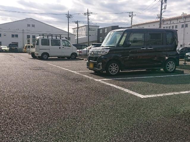 プェルタ・デル・ソル(14358)の外観・駐車場イメージ1枚目