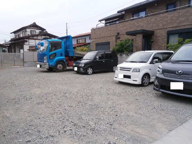 御殿露木駐車場の外観・駐車場イメージ2枚目