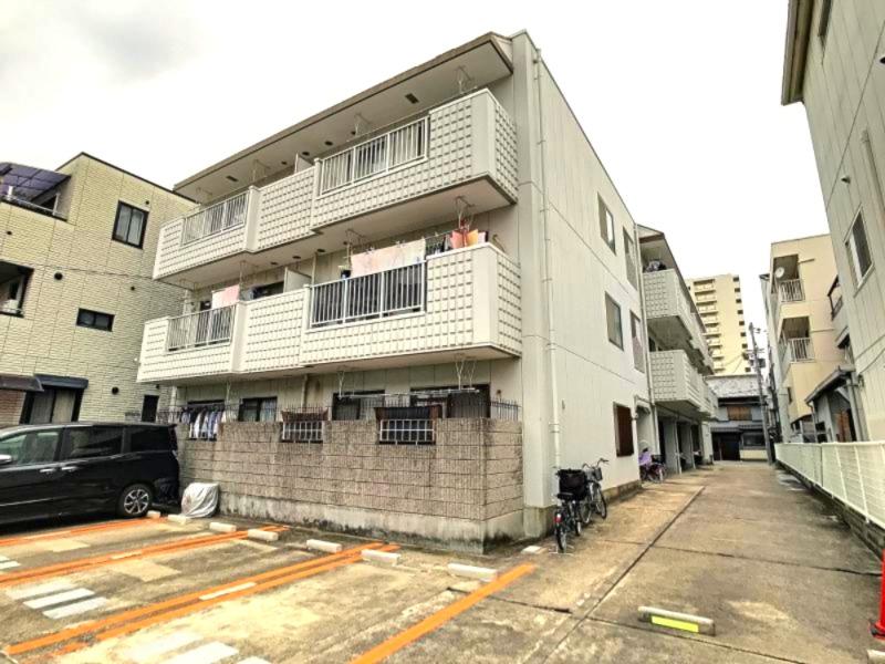 プランドール古市の外観・駐車場イメージ2枚目
