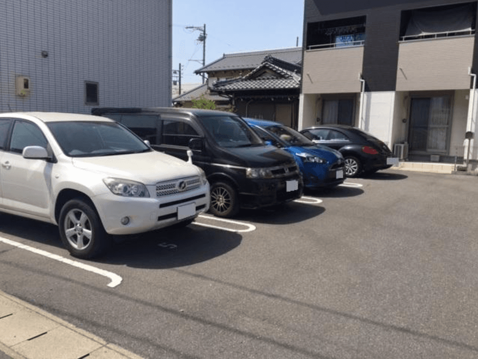 ＦＫ　Ｔｒｏｏｐ駐車場の外観・駐車場イメージ2枚目