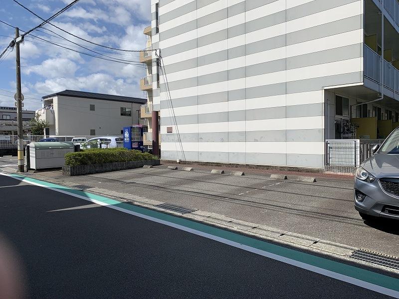アデッソⅤ(21256)の外観・駐車場イメージ2枚目