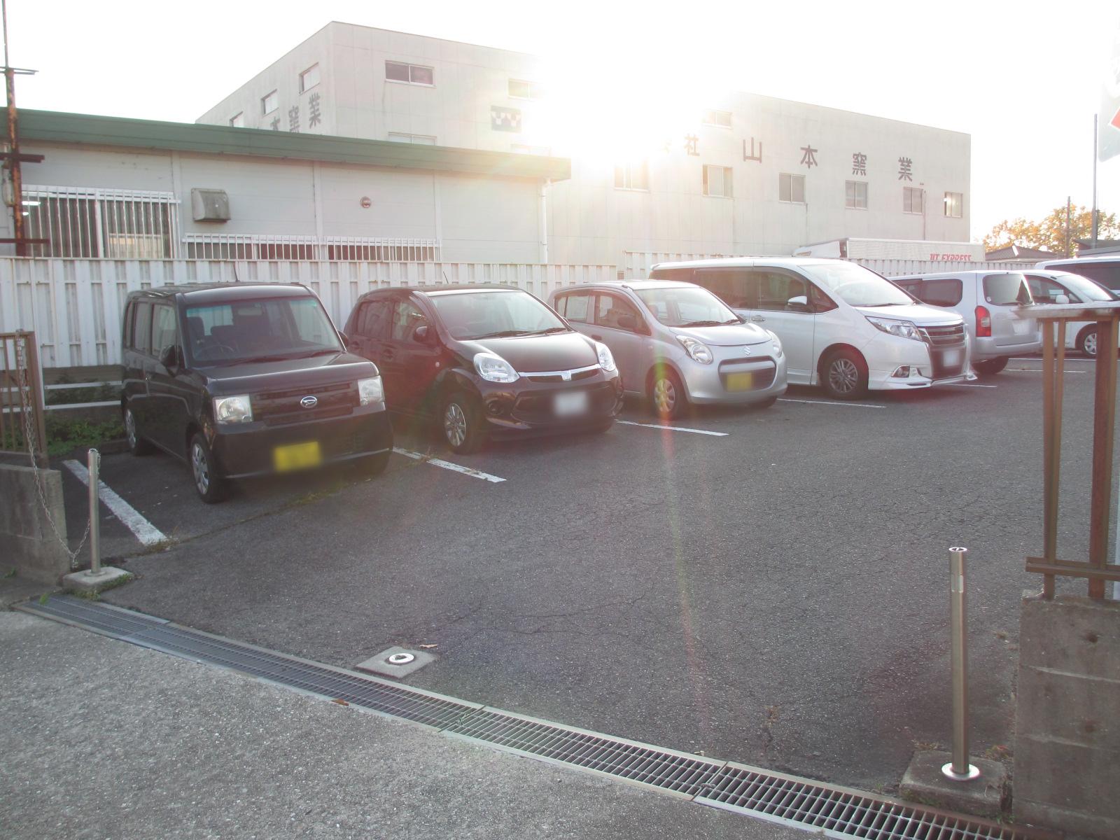 石田町（水谷）駐車場の外観・駐車場イメージ2枚目