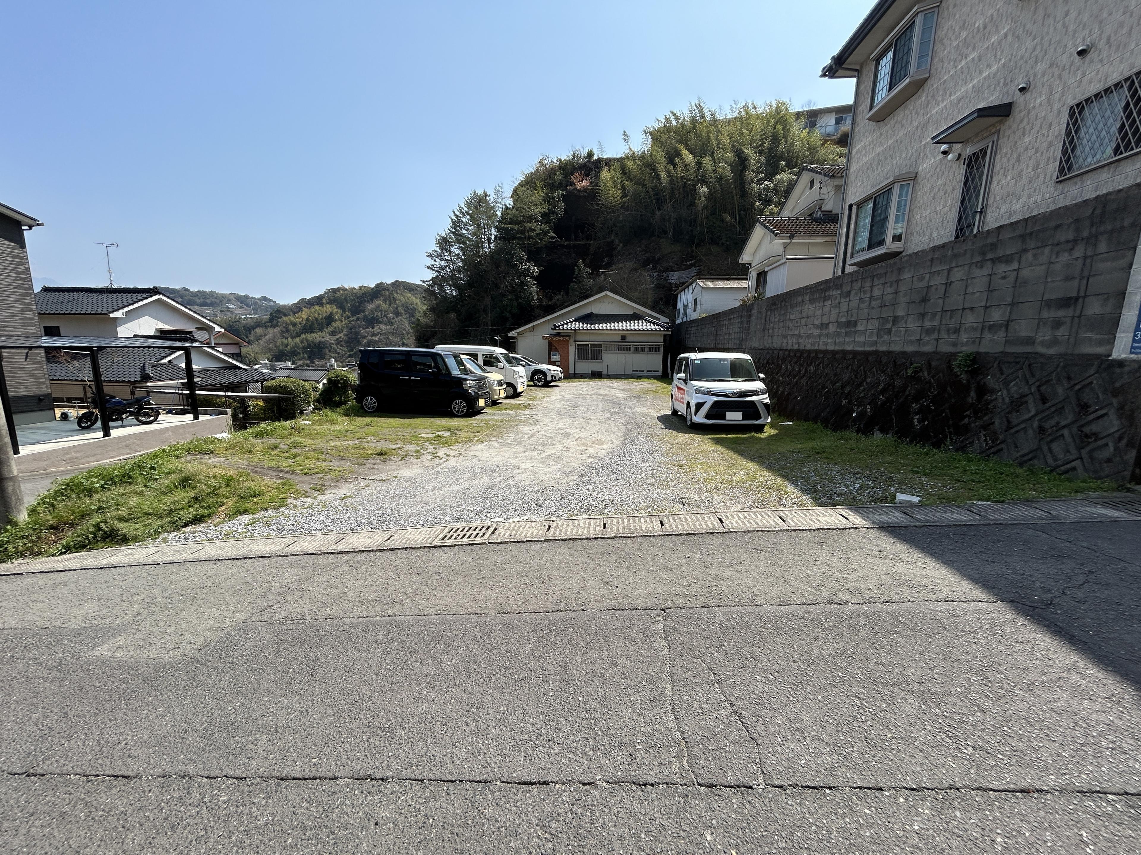 下伊敷尾崎駐車場の外観・駐車場イメージ2枚目