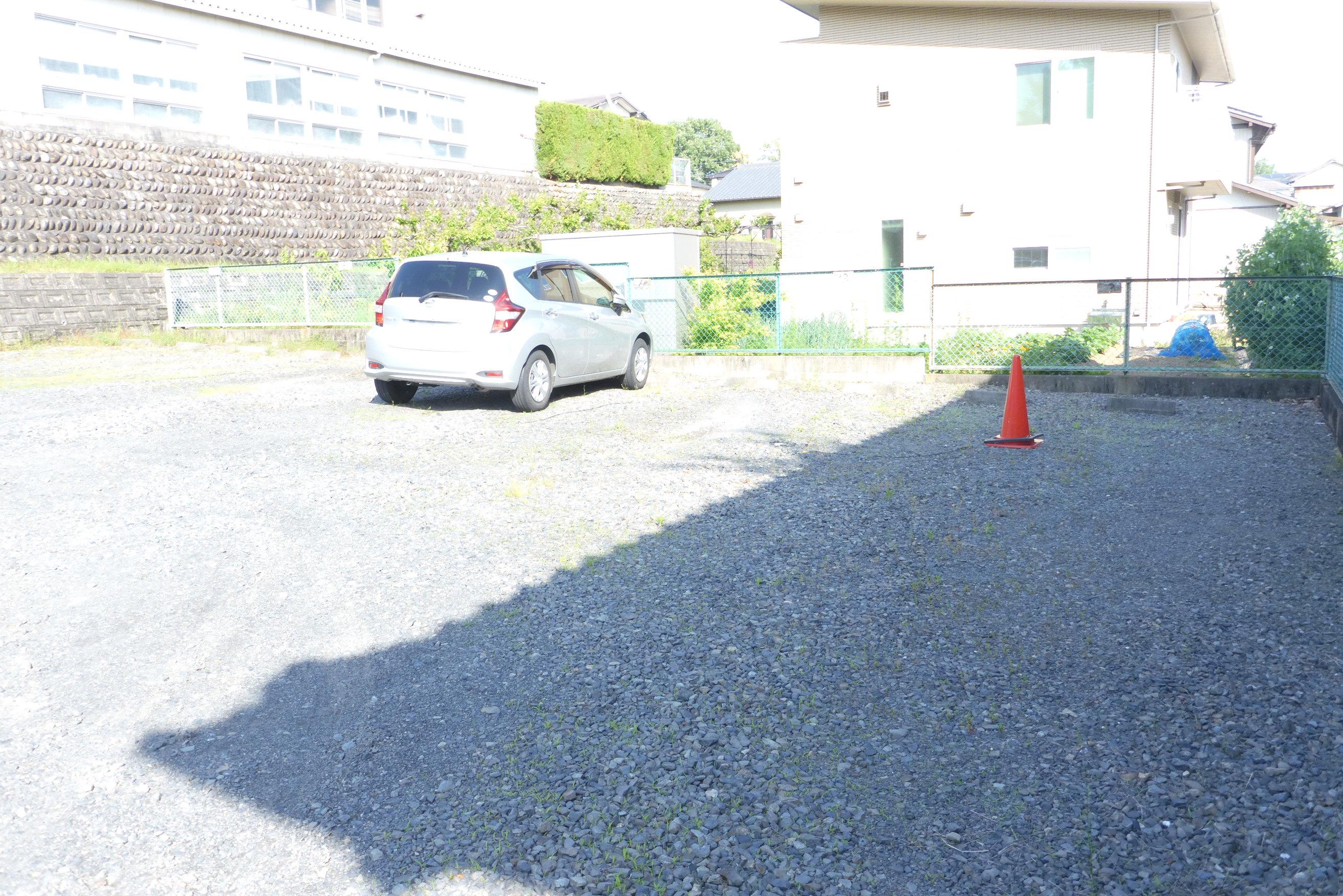 水草駐車場の外観・駐車場イメージ3枚目