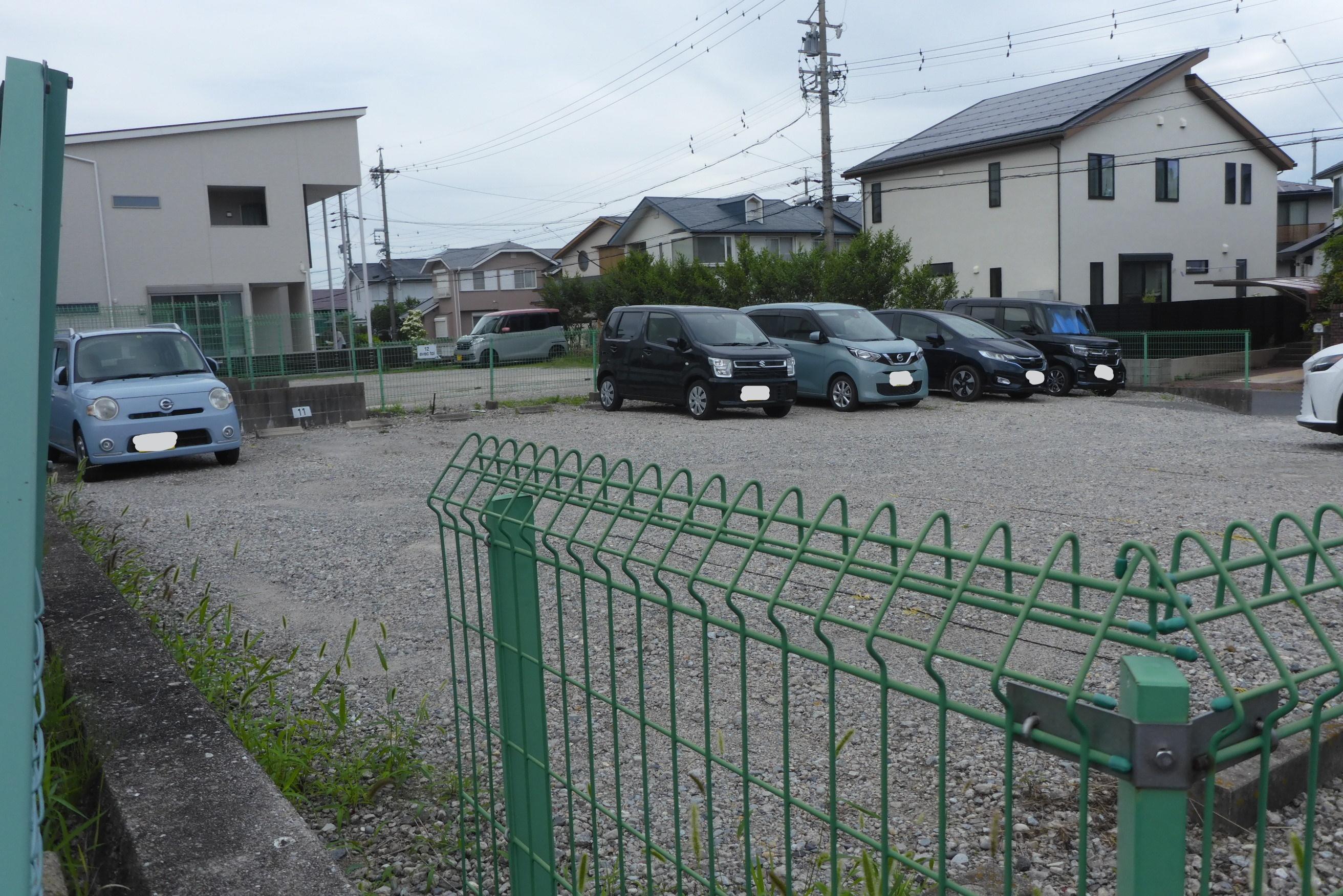 東狭間第４駐車場の外観・駐車場イメージ2枚目