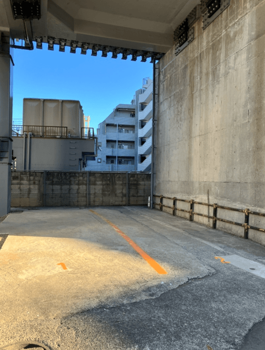 SSK菊名第三駐車場の外観・駐車場イメージ2枚目