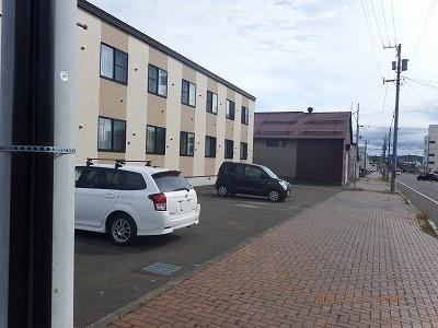 プライム(32057)の外観・駐車場イメージ1枚目