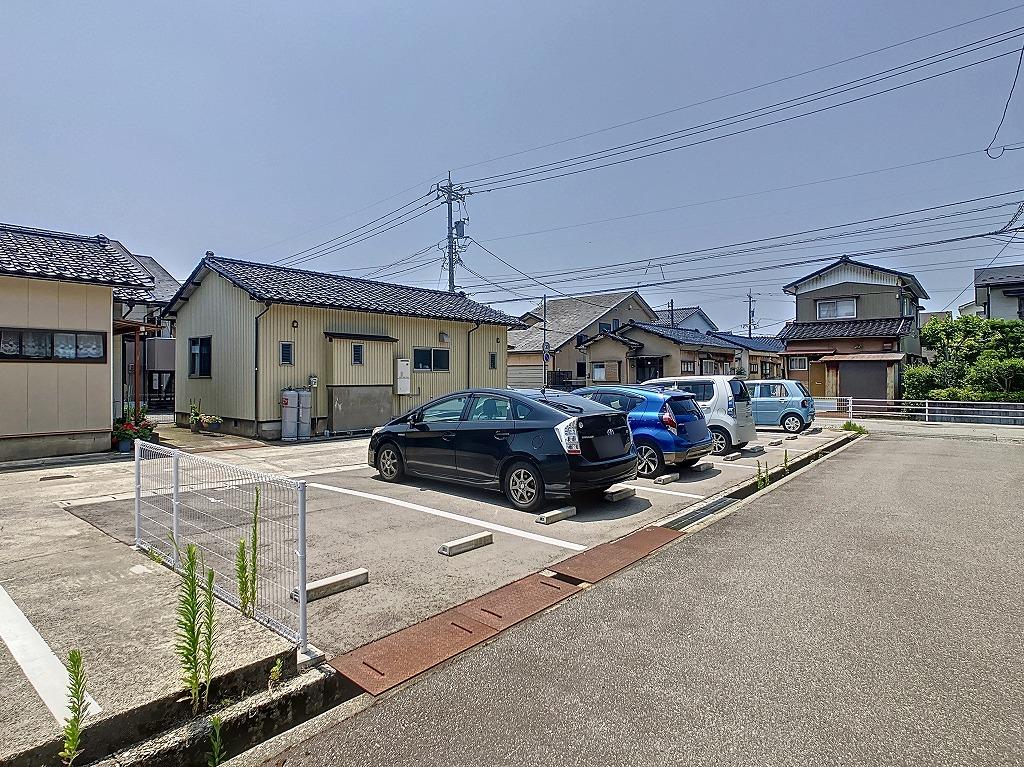藤江南２丁目Ｆパーキングの外観・駐車場イメージ2枚目
