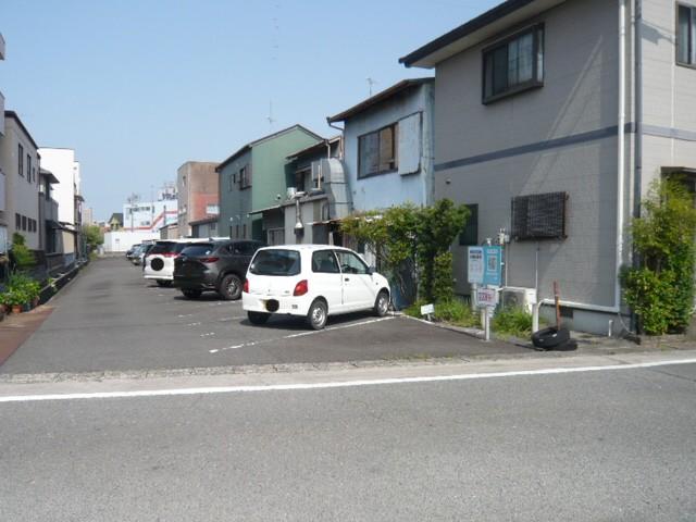 敷島第六駐車場の外観・駐車場イメージ1枚目