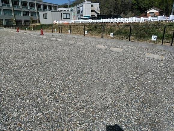 TPパーク高屋			 			の外観・駐車場イメージ1枚目
