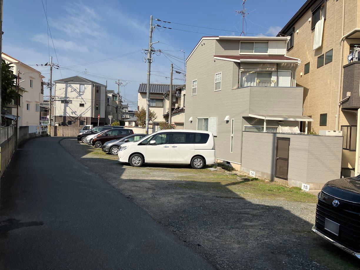 昭栄町モータープールの外観・駐車場イメージ1枚目
