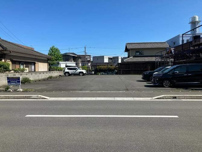 寺崎町駐車場の外観・駐車場イメージ1枚目