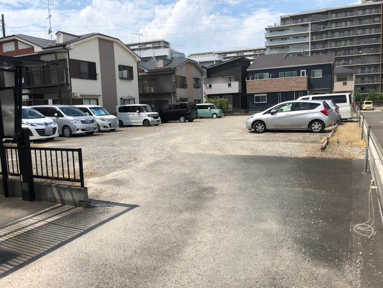 草加4丁目石井駐車場の外観・駐車場イメージ2枚目