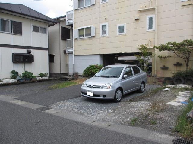 ｼﾞｮｲﾝﾄｽﾃｰｼﾞ真砂の外観・駐車場イメージ2枚目