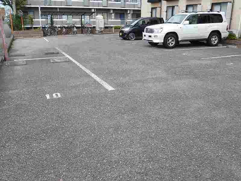 太陽(25413)の外観・駐車場イメージ1枚目