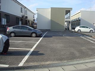 平窪(17310)の外観・駐車場イメージ1枚目