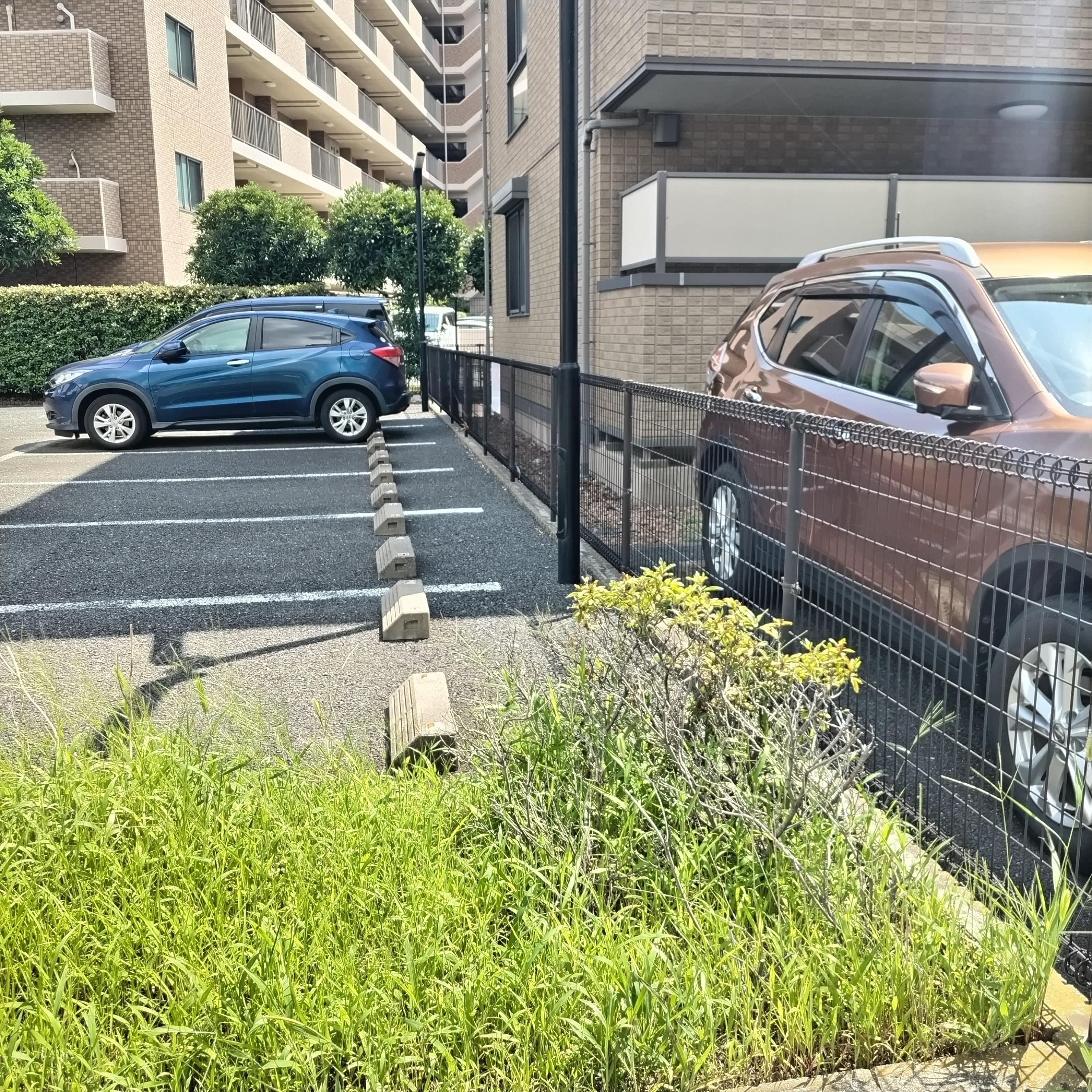 トレビナ西船橋の外観・駐車場イメージ2枚目